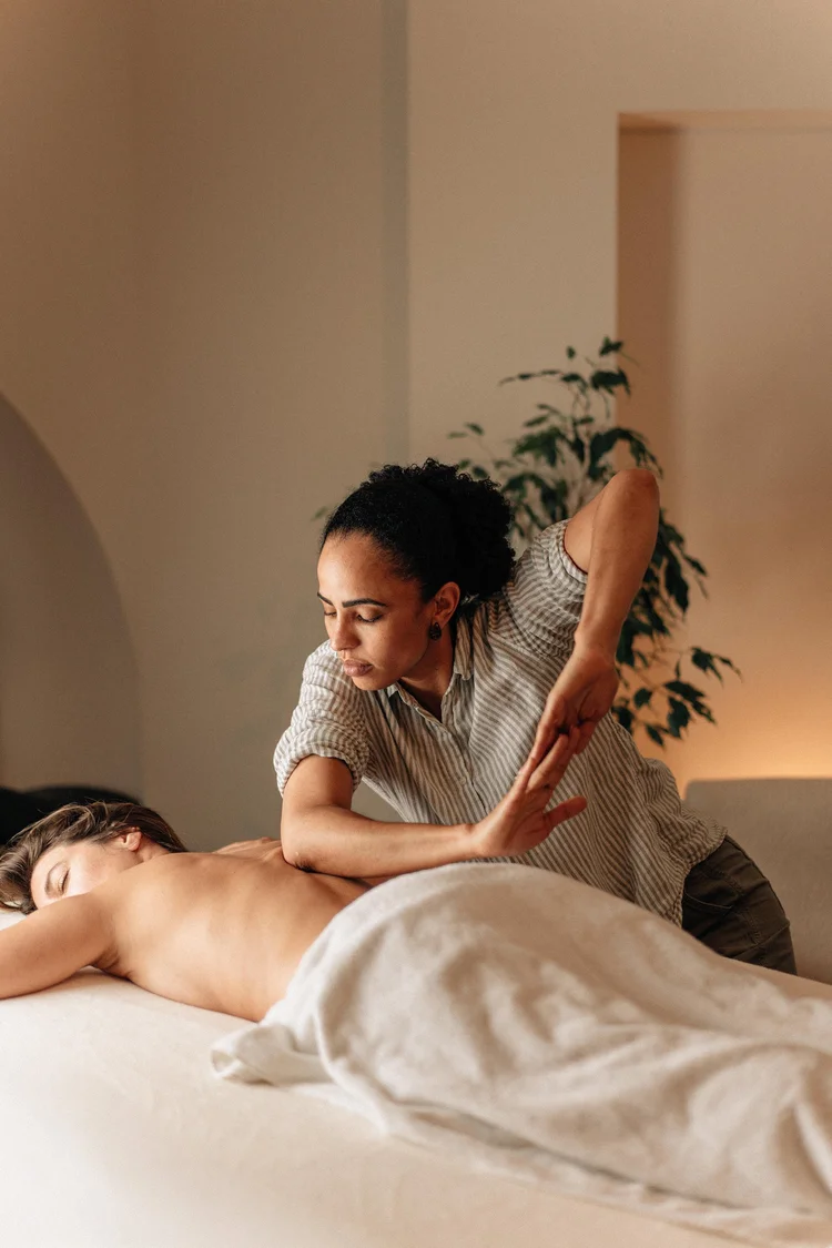 reportage-photographe-massage-bordeaux.jpg